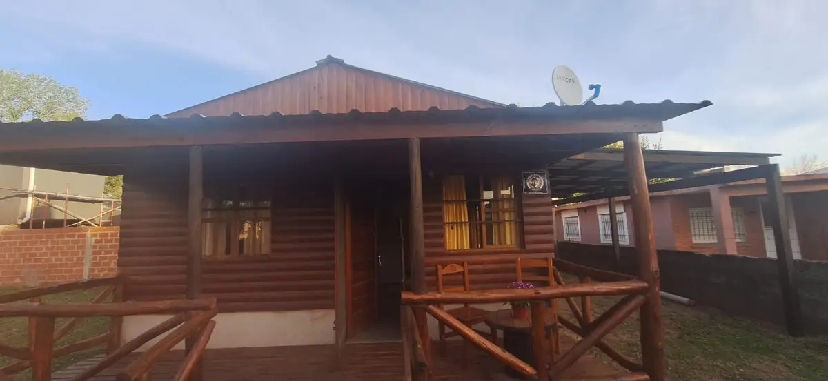 CABAÑA MUY LINDA - Imagen 1