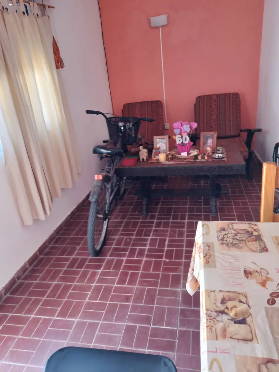 MUY BUEN DEPARTAMENTO PH - Imagen 2