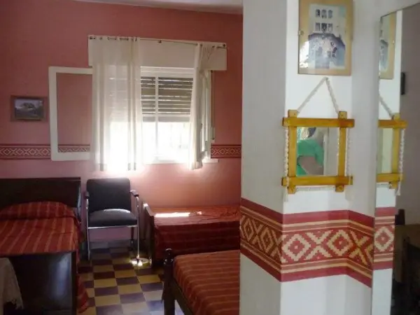 HOSTERIA DE CATEGORIA PLENO CENTRO - Imagen 13